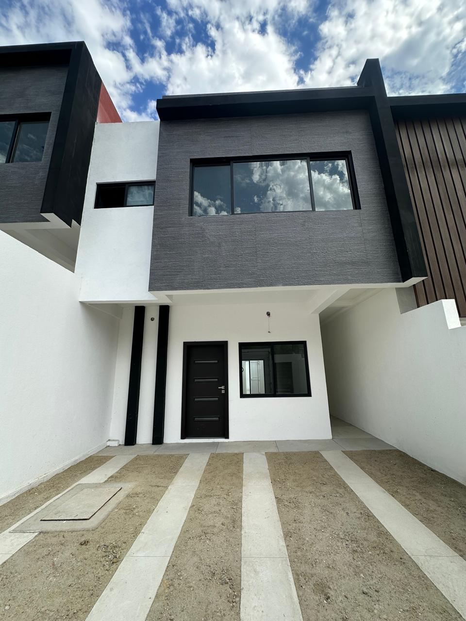 Casas en venta en los pinos en Los pinos, Tijuana